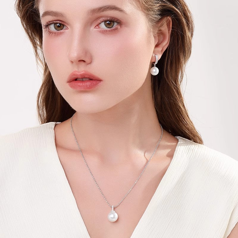 Women's Seawater Pearl Earrings, 18K Gold Diamond Earrings, Elegant Ear Hooks and Cuffs