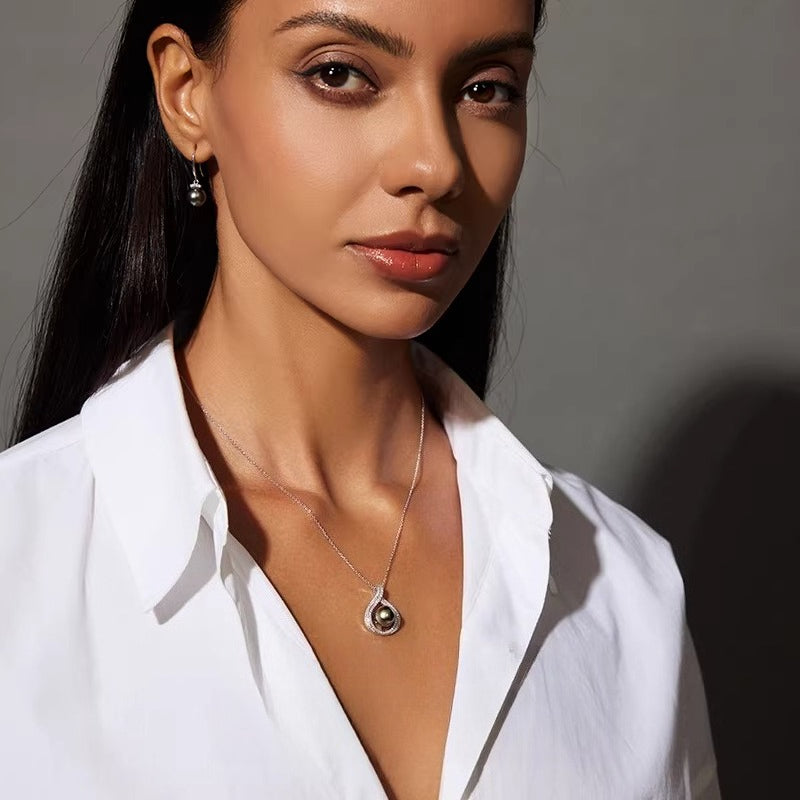 Tahitian Black Pearl Pendant, Teardrop Necklace, S925 Silver, Seawater Pearl, Clavicle Necklace, Elegant Jewelry for Women
