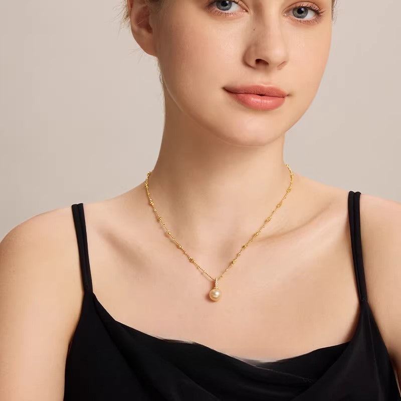 South Sea Gold Pearl Pendant S925 Silver Necklace Saltwater Pearl Collarbone Chain Light Luxury High-End Neck Ornament Versatile Necklace