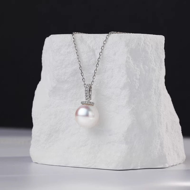 Akoya Pearl Pendant 18K Gold Versatile Clasp Necklace Women's Saltwater Pearl Clavicle Chain Elegant Jewelry Gift