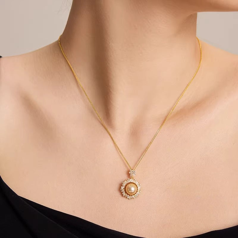 South Sea Gold Pearl Sunflower Pendant S925 Silver Necklace Clavicle Chain Natural Seawater Pearl Lightweight Luxury Jewelry