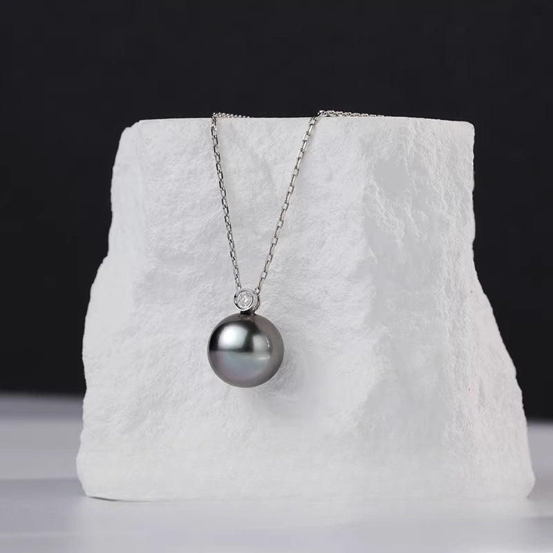 Tahitian Black Pearl Pendant 18K Gold Diamond Necklace High-End Clavicle Chain Pendant Girlfriend Gift Jewelry