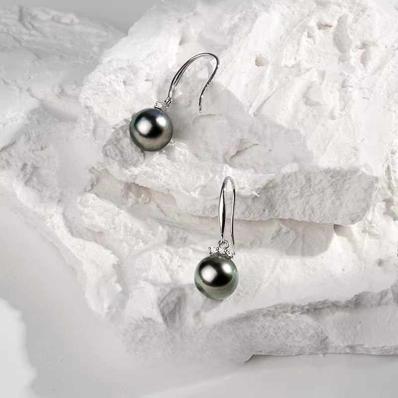 Tahitian Black Pearl Drop Earrings, 18K Gold, Diamond Accents, Seawater Pearl Dangles, High-End Jewelry, Elegant Earrings for Women