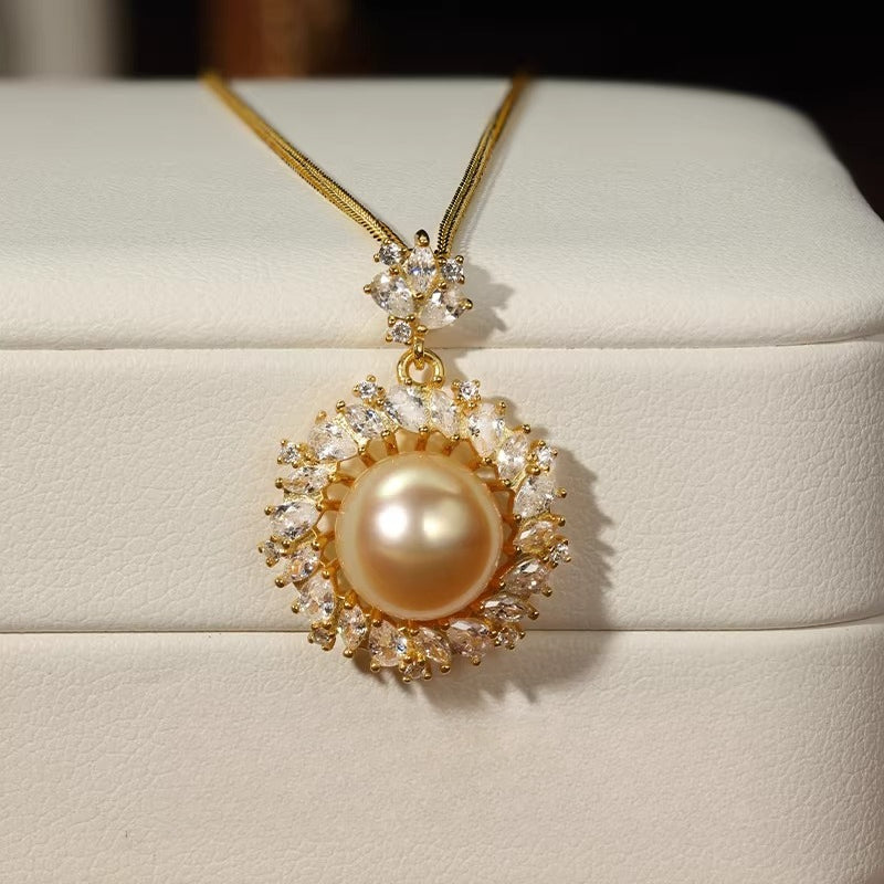 South Sea Gold Pearl Sunflower Pendant S925 Silver Necklace Clavicle Chain Natural Seawater Pearl Lightweight Luxury Jewelry