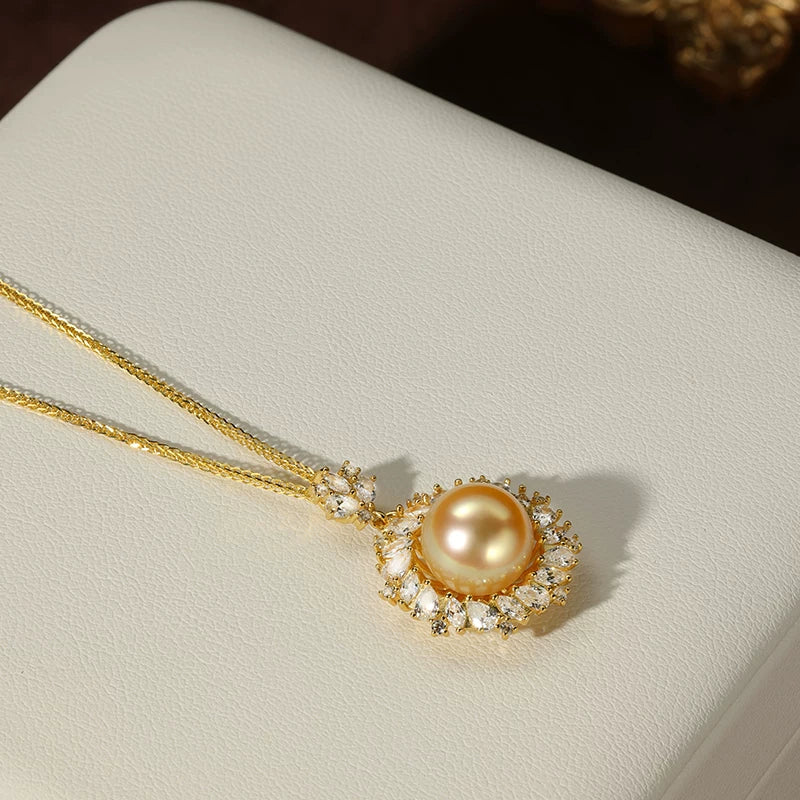 South Sea Gold Pearl Sunflower Pendant S925 Silver Necklace Clavicle Chain Natural Seawater Pearl Lightweight Luxury Jewelry