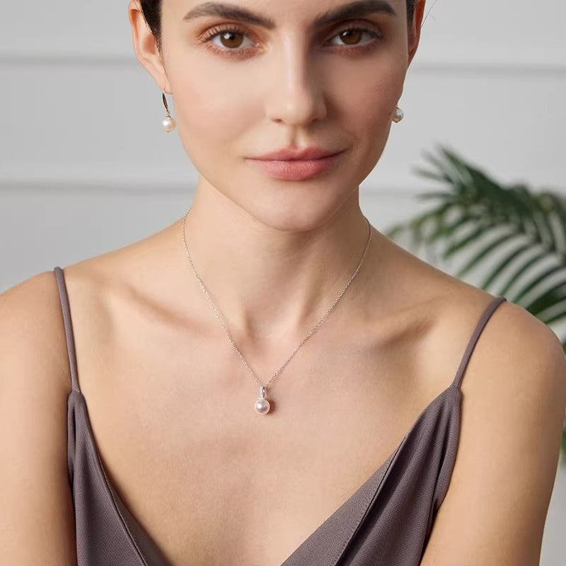 Akoya Pearl Pendant 18K Gold Versatile Clasp Necklace Women's Saltwater Pearl Clavicle Chain Elegant Jewelry Gift