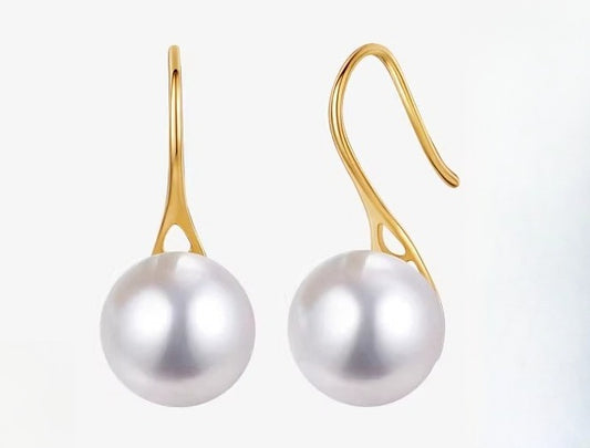 Natural Freshwater Pearl Hook Earrings, 18K Gold High-Heel Design, Round Pearl Earrings, Elegant Jewelry for Women