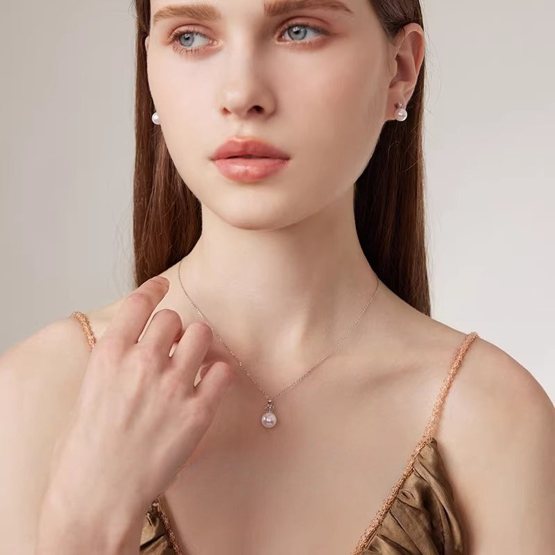 Akoya Pearl Pendant Crown 18K Gold Necklace Round Akoya Saltwater Pearl Clavicle Necklace Pendant Jewelry High-End Feel